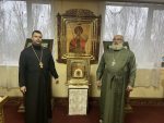 Священник из Майкопской епархии окормляет бойцов на Донецком направлении